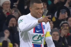 包含冲刺阶段浙江队备战法国杯，官宣签约细节曝光，气氛紧张，纪律约束更严格的词条