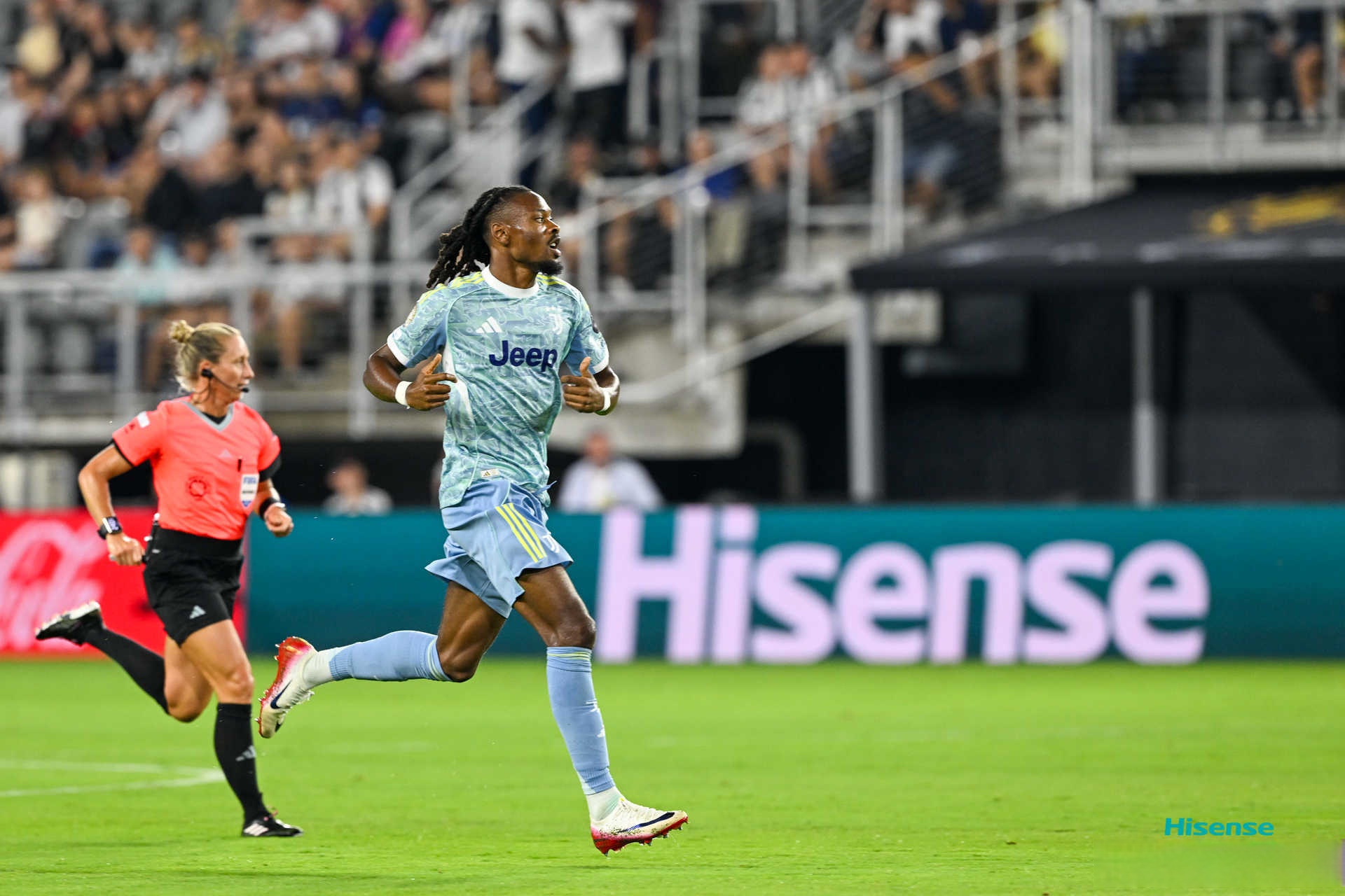 赛地聚焦——德甲加时末段热度飙升;埃因霍温调整名单;悬念犹存;赛程密集仍需轮换(2024德杯赛程) 赛地聚焦——德甲加时末段热度飙升;埃因霍温调整名单;悬念犹存;赛程密集仍需轮换(2024德杯赛程)